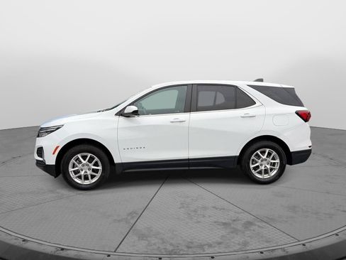 Used 2023 Chevrolet Equinox LT AWD/4WD image 4