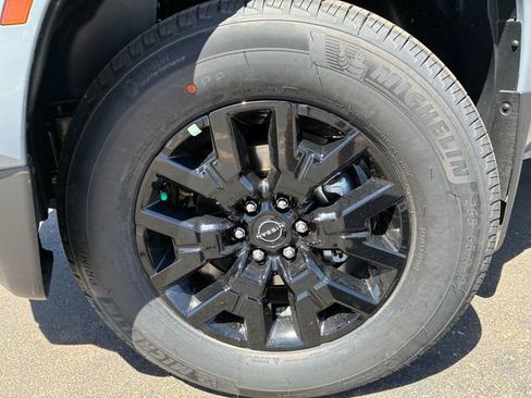 New 2026 Nissan Frontier SV w/ Tow Package AWD/4WD image 10