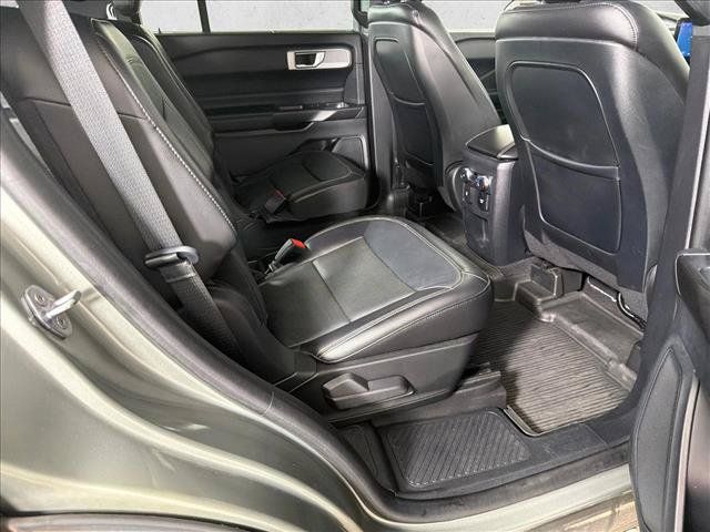 Used 2020 Ford Explorer Limited RWD image 16