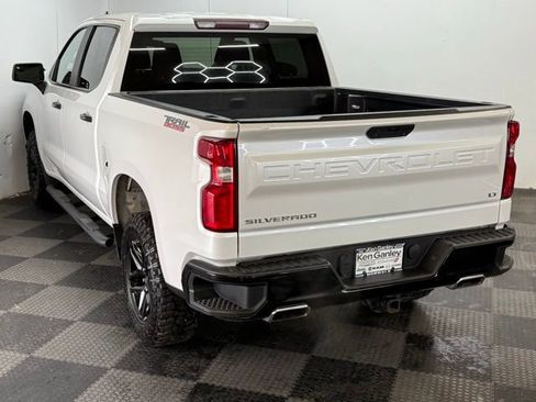 Used 2019 Chevrolet Silverado 1500 LT Trail Boss image 7