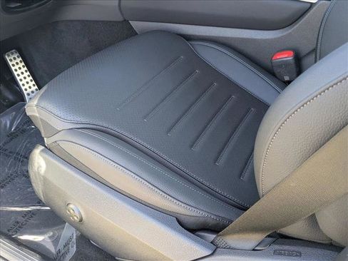 New 2026 Mercedes-Benz GLC 300 image 4