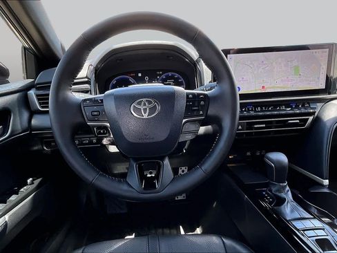 Used 2026 Toyota Camry XSE w/ Premium Plus Package FWD image 6