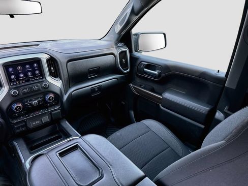 Used 2020 Chevrolet Silverado 1500 LT Trail Boss AWD/4WD image 27