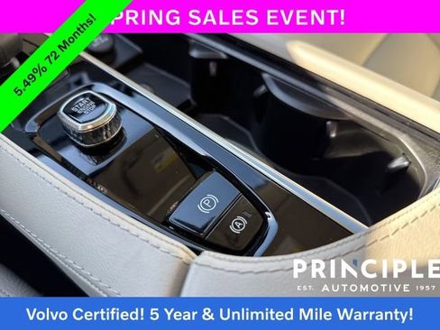 Certified 2024 Volvo XC90 B5 Core w/ Protection Package AWD/4WD image 21