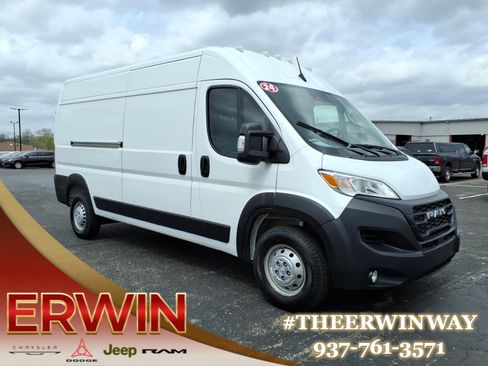 Used 2024 RAM ProMaster 2500 w/ Convenience Group FWD image 1