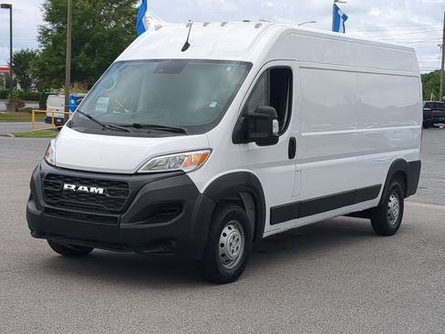 Used 2023 RAM ProMaster 2500 FWD image 7