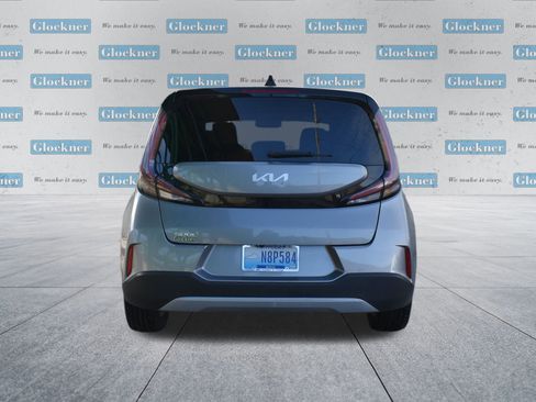 Used 2023 Kia Soul LX w/ LX Technology Package image 7