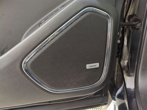 Used 2015 GMC Yukon SLT image 24