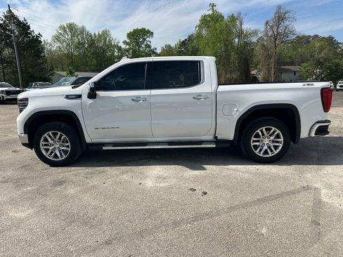 Used 2023 GMC Sierra 1500 SLT w/ SLT Premium Plus Package AWD/4WD image 9