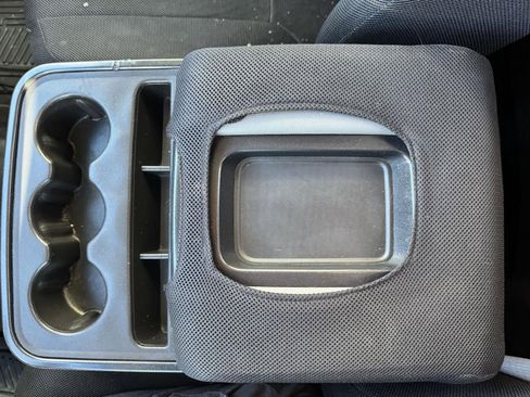 Used 2016 GMC Sierra 2500 4x4 Regular Cab image 19