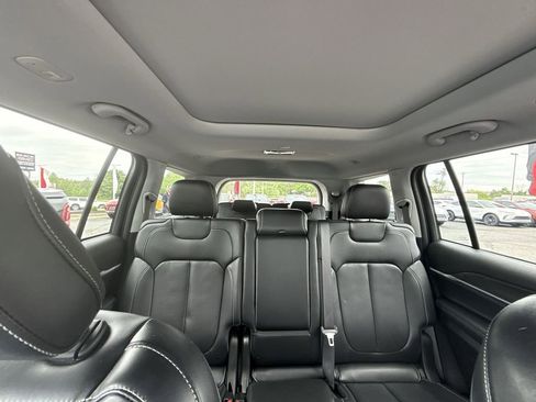 Used 2021 Jeep Grand Cherokee L Limited w/ Trailer Tow Group (B) AWD/4WD image 28