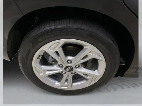 Used 2023 Hyundai Kona SEL w/ Convenience Package FWD image 17