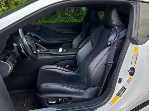 Used 2018 Lexus LC 500 Coupe w/ Sport Package RWD image 7
