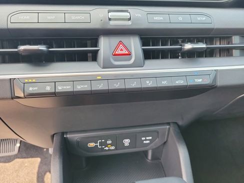 New 2026 Kia K4 FWD image 26