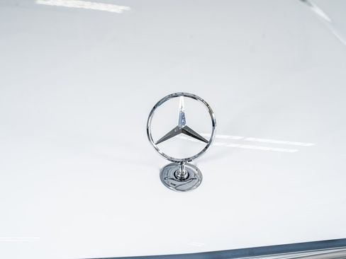 Used 2024 Mercedes-Benz Maybach GLS 600 4MATIC image 17