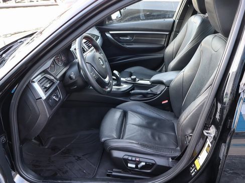 Used 2016 BMW 328i xDrive Sedan image 3