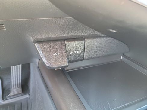 Used 2024 Toyota Camry LE w/ Convenience Package FWD image 31