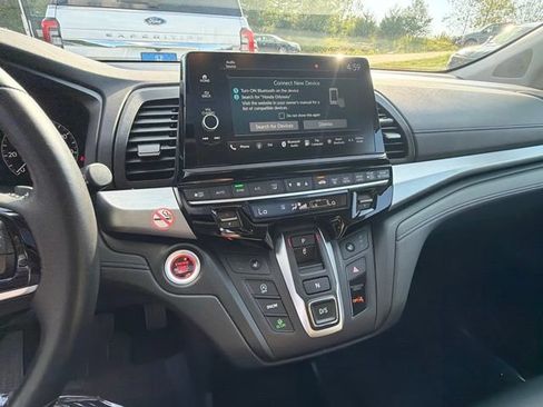 Certified 2025 Honda Odyssey EX-L image 26