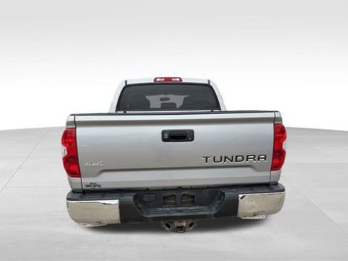 Used 2014 Toyota Tundra SR5 w/ SR5 Upgrade Package image 8