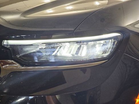 Used 2023 Jeep Grand Cherokee Overland AWD/4WD image 33