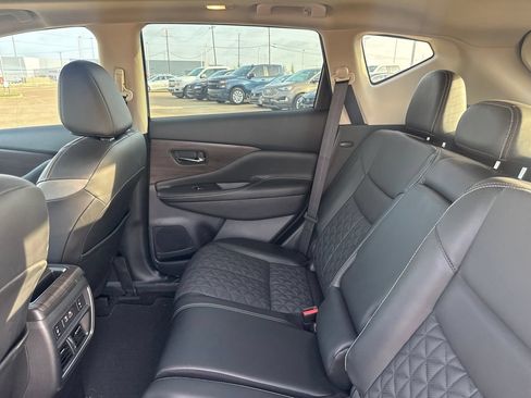 Used 2024 Nissan Murano Platinum w/ Cargo Package FWD image 32