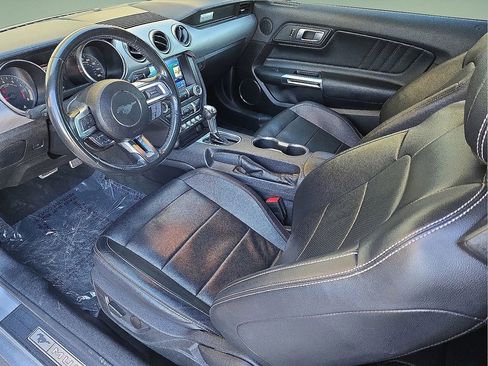 Used 2022 Ford Mustang Premium image 16