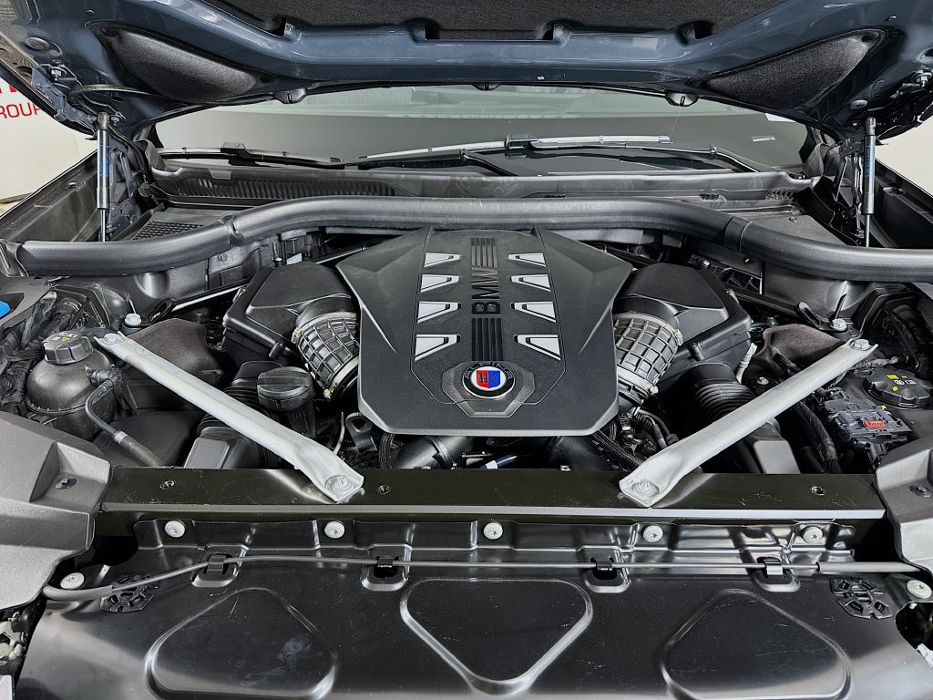 Used 2024 BMW ALPINA XB7 AWD/4WD image 33