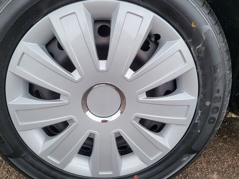 Used 2017 Nissan Sentra SV image 13