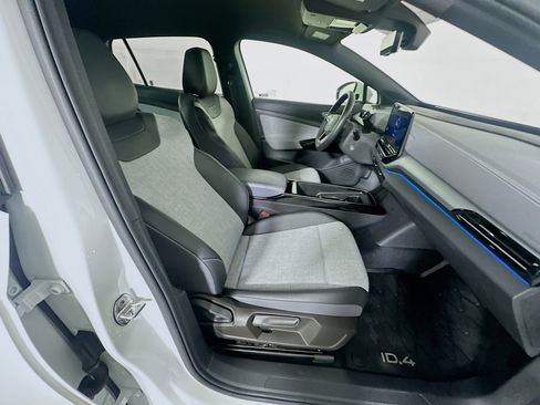 Used 2023 Volkswagen ID.4 Pro AWD/4WD image 30