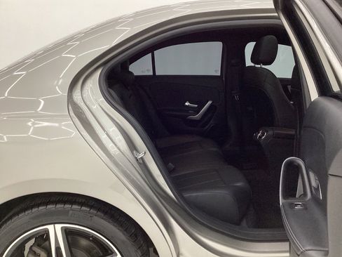 Used 2019 Mercedes-Benz A 220 4MATIC image 21
