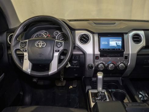 Used 2017 Toyota Tundra SR5 image 6