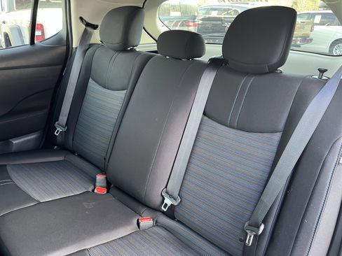 Certified 2023 Nissan Leaf S image 25