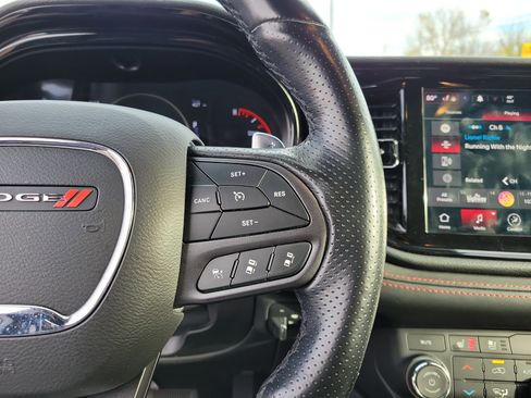 Used 2023 Dodge Durango GT image 23