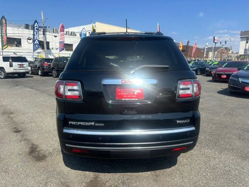 Used 2017 GMC Acadia Limited SLT AWD/4WD image 9
