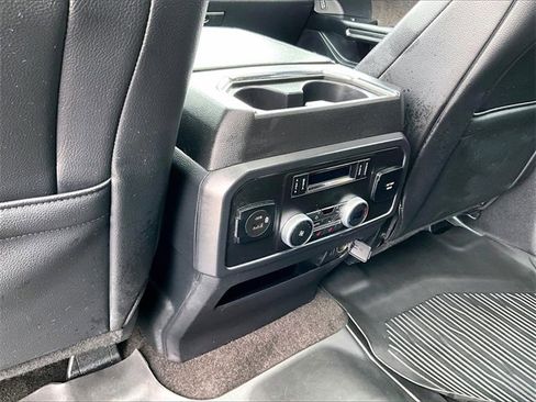 Used 2021 Ford Expedition Limited image 27