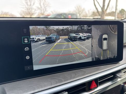 New 2026 Kia Sorento SX image 4