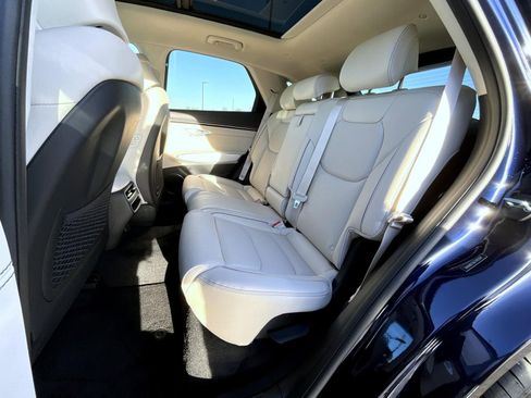 New 2026 Genesis GV70 2.5T Advanced AWD/4WD image 11