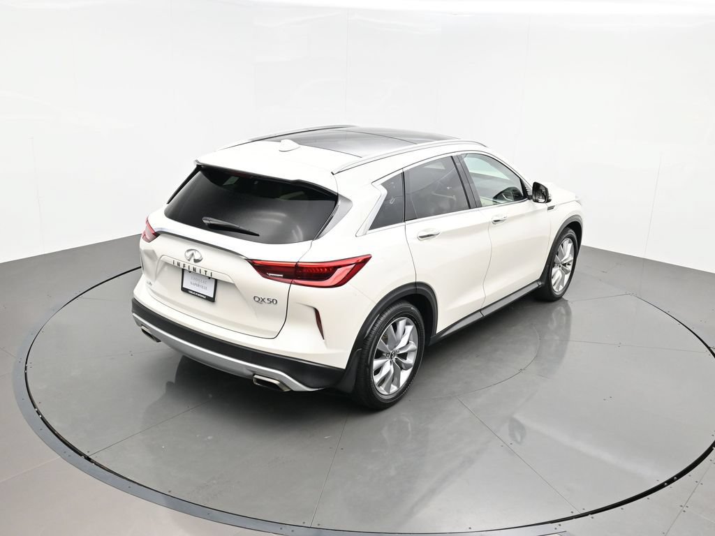 Used 2019 INFINITI QX50 Luxe w/ Navigation Package AWD/4WD image 42