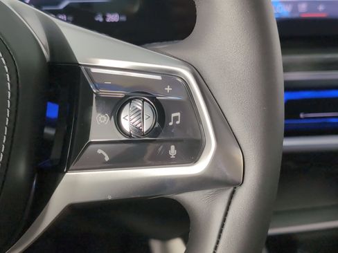 New 2025 BMW i7 eDrive50 w/ Premium Package image 26