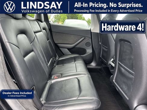 Used 2024 Tesla Model Y Long Range AWD/4WD image 13