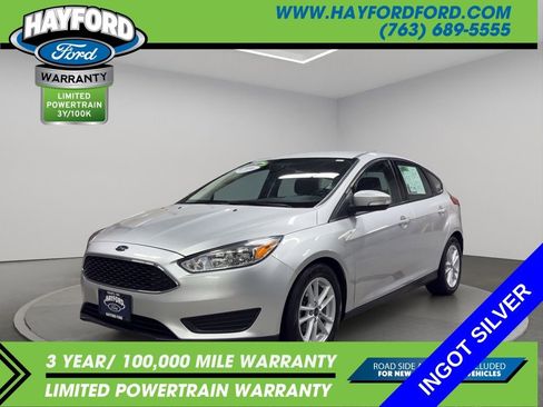 Used 2018 Ford Focus SE w/ Cold Weather Package FWD image 1