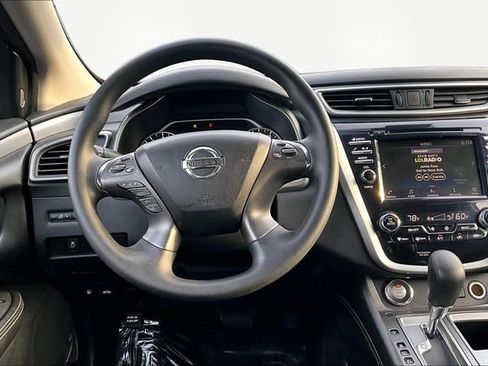 Used 2021 Nissan Murano S image 8