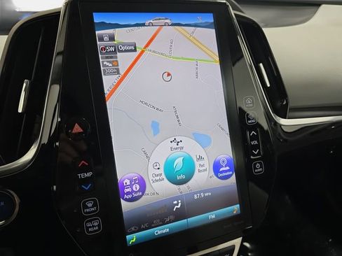 Used 2017 Toyota Prius Prime Premium image 22