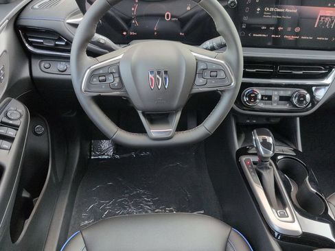 New 2026 Buick Envista Sport Touring w/ Convenience I Package FWD image 23