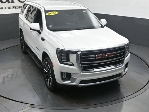Used 2023 GMC Yukon SLT w/ SLT Luxury Package AWD/4WD image 53