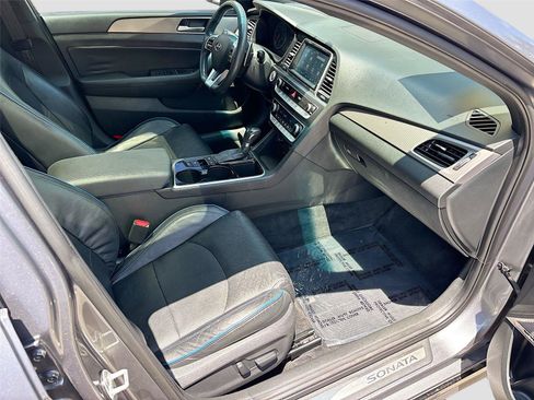 Used 2018 Hyundai Sonata Limited FWD image 29