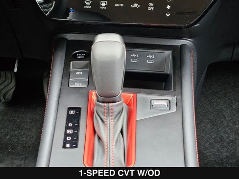 New 2026 Nissan Kicks SR FWD image 21