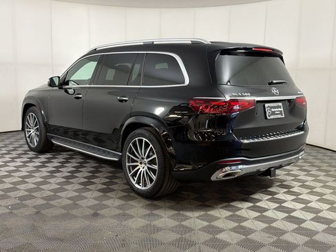 New 2026 Mercedes-Benz GLS 580 4MATIC image 3