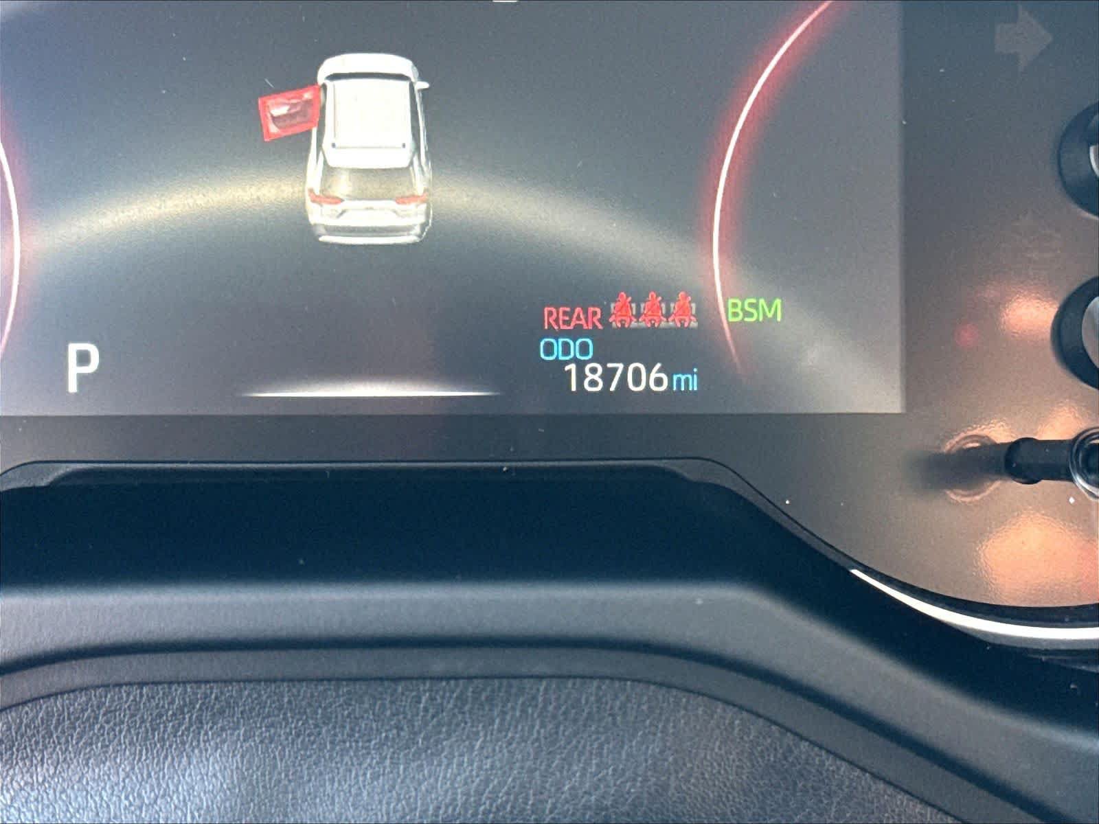 Used 2023 Toyota RAV4 XLE w/ XLE Grade Weather Package AWD/4WD image 15