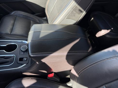 Used 2021 Chevrolet Traverse Premier w/ Redline Edition image 14